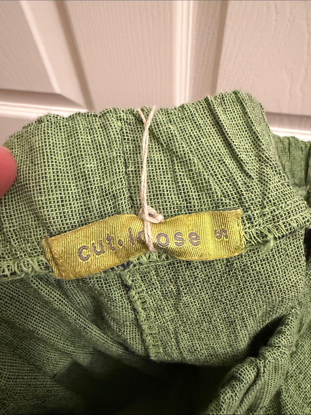cut loose Olive Green Elastic-Waist linen pants - Picture 6 of 12